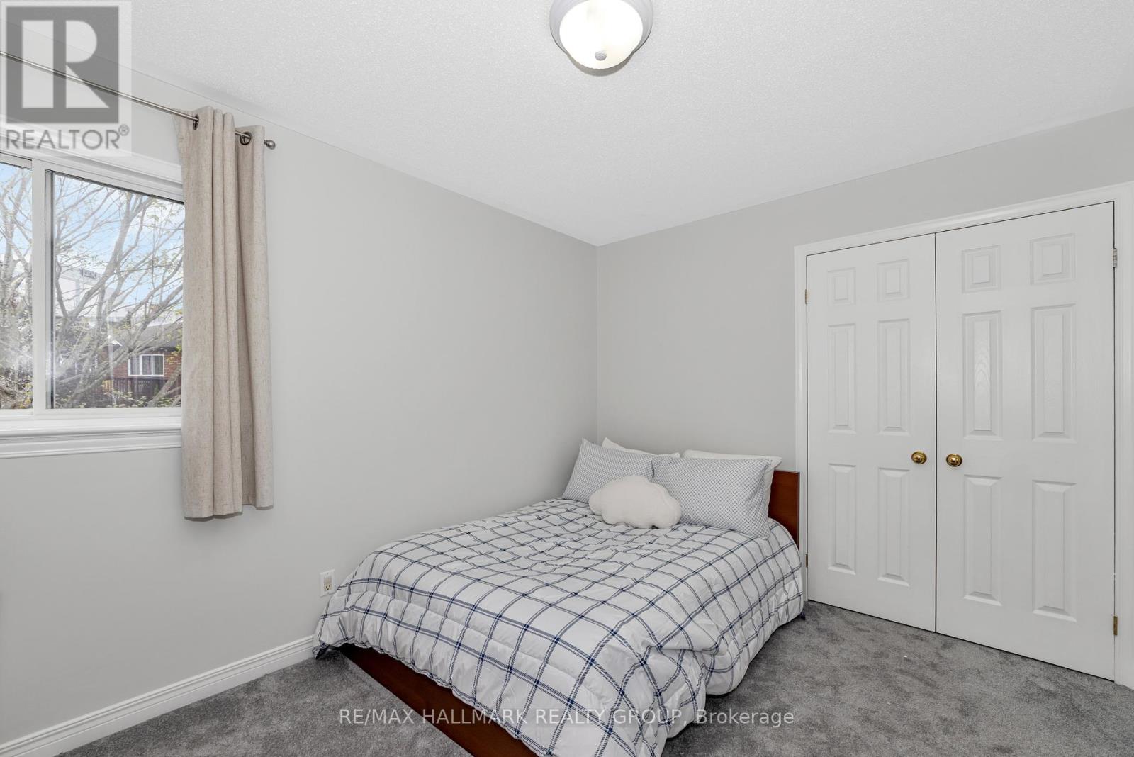 61 Kimberwick Crescent, Ottawa, Ontario  K1V 0W6 - Photo 38 - X12154894
