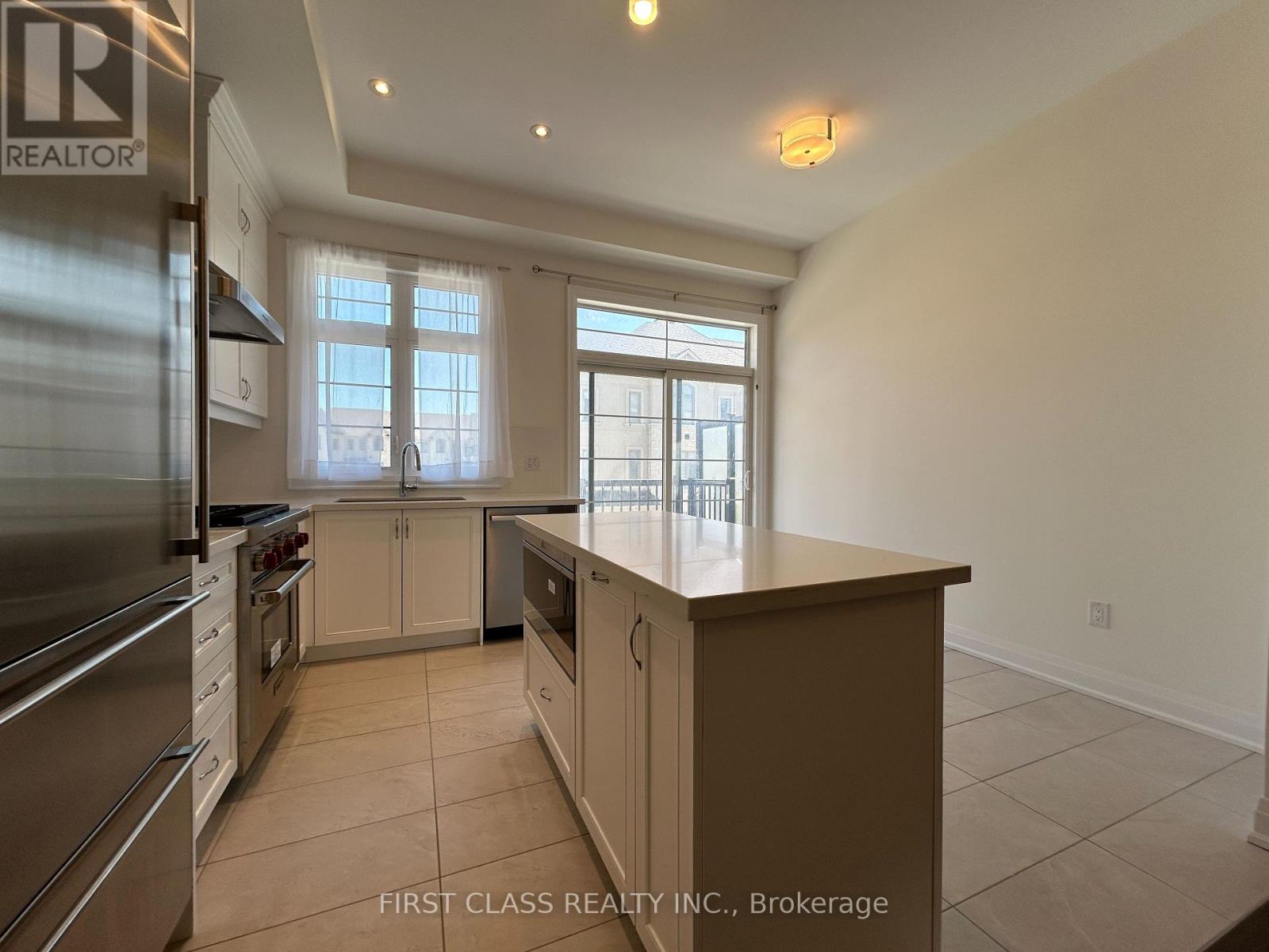 4231 Major Mackenzie Drive, Markham, Ontario  L6C 3L5 - Photo 7 - N12044179