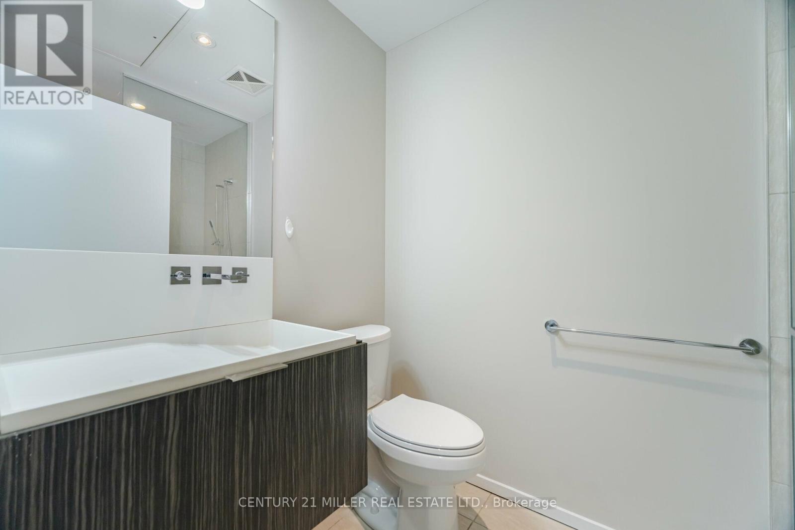 1001 - 101 Charles Street E, Toronto (Church-Yonge Corridor), Ontario  M4Y 0A9 - Photo 10 - C12154837