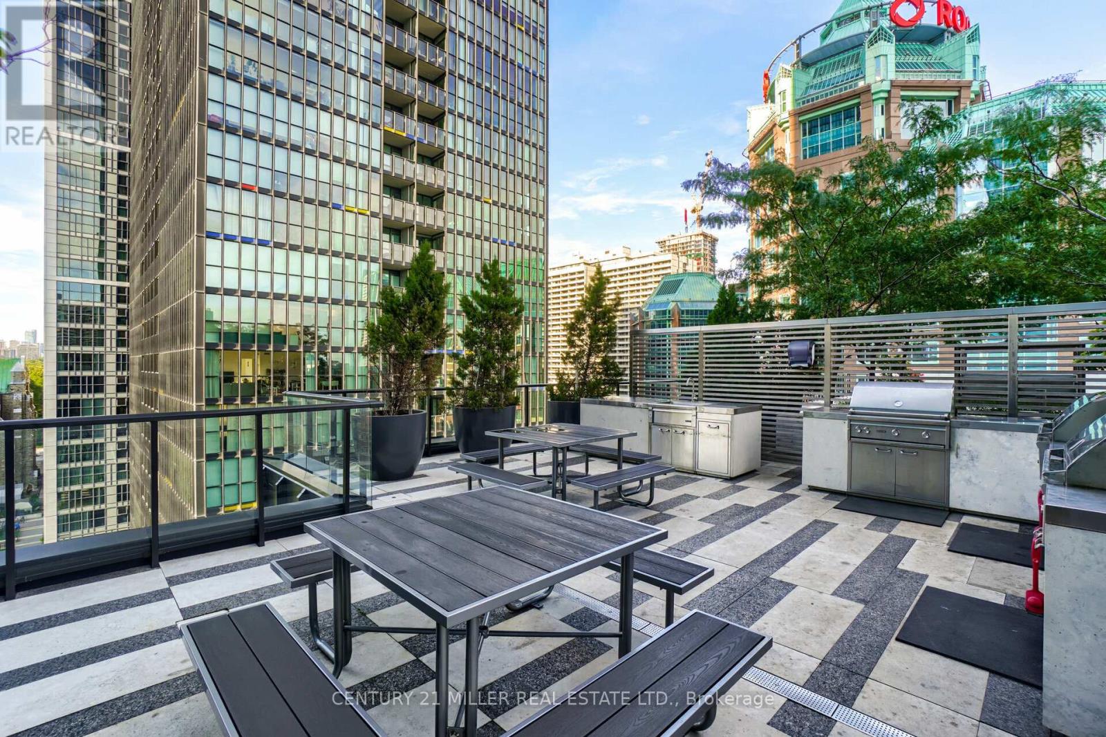 1001 - 101 Charles Street E, Toronto (Church-Yonge Corridor), Ontario  M4Y 0A9 - Photo 32 - C12154837