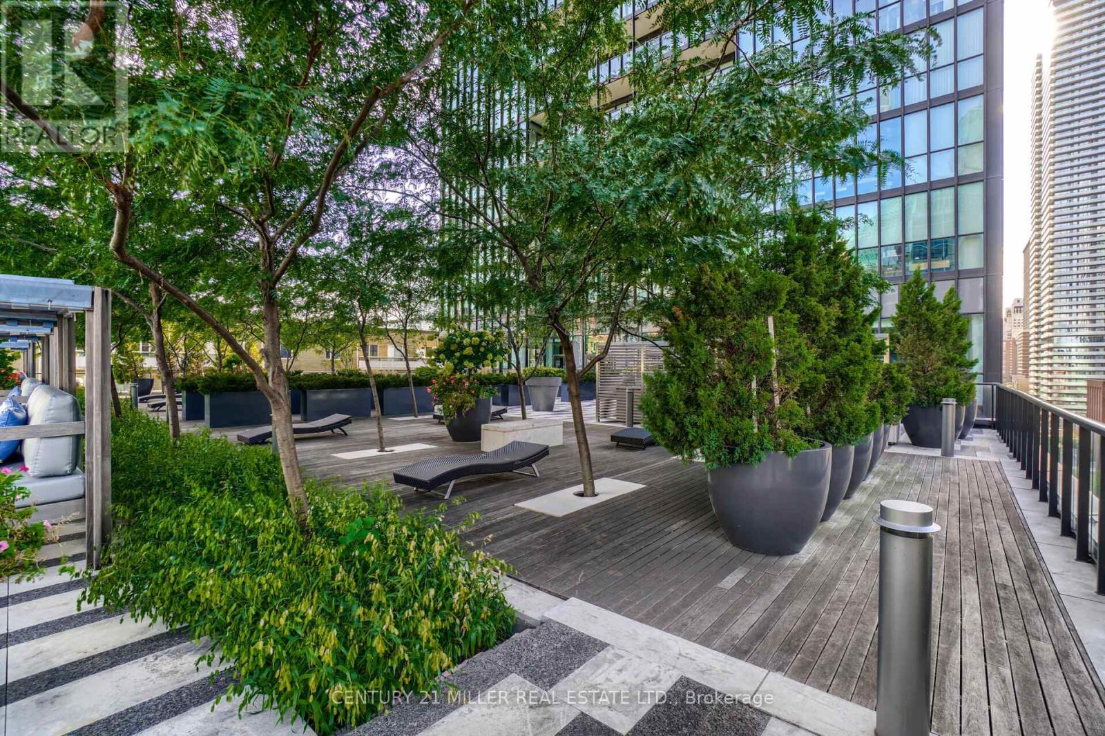 1001 - 101 Charles Street E, Toronto (Church-Yonge Corridor), Ontario  M4Y 0A9 - Photo 34 - C12154837
