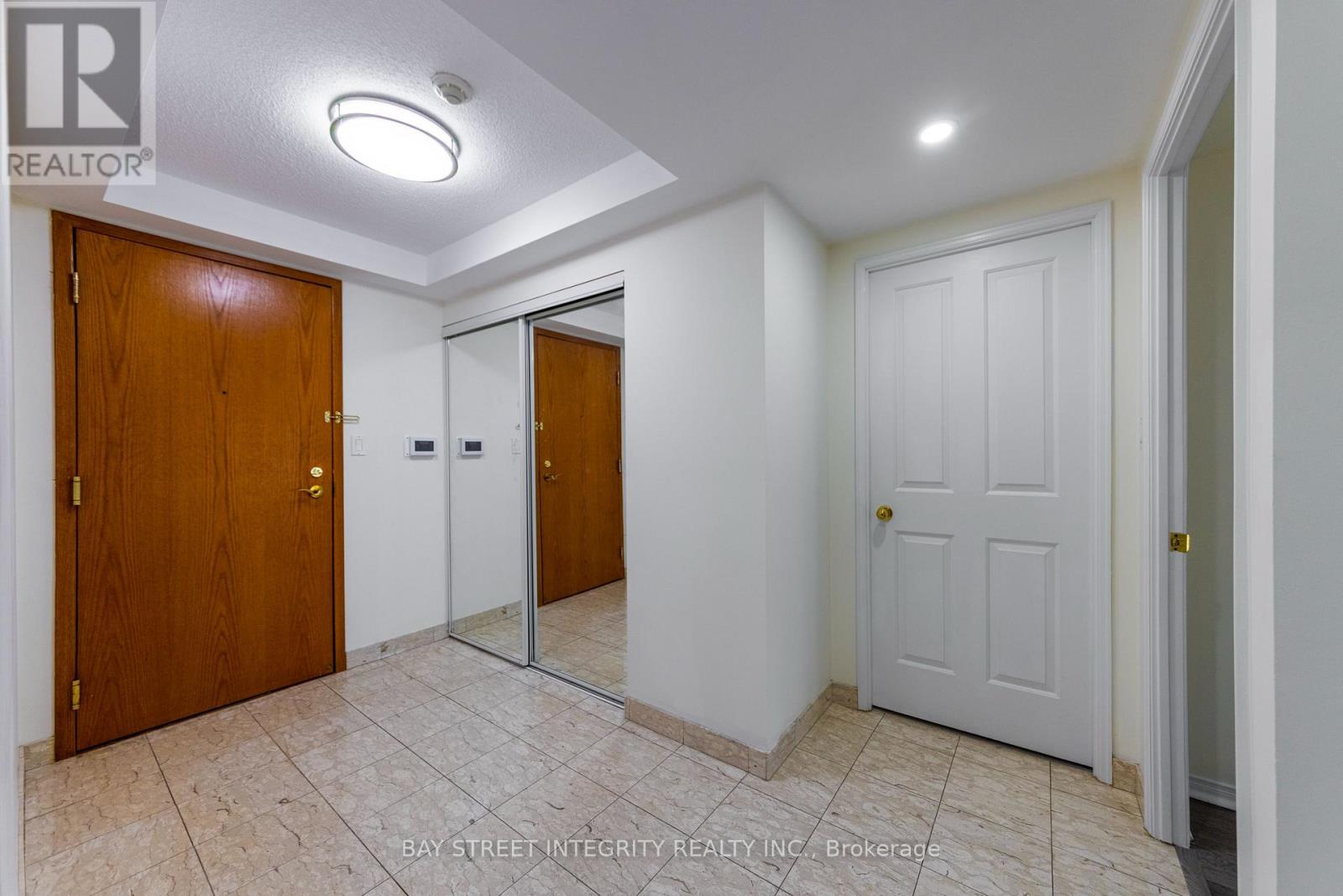 1210 - 28 Hollywood Avenue, Toronto, Ontario  M2N 6S4 - Photo 19 - C12154858