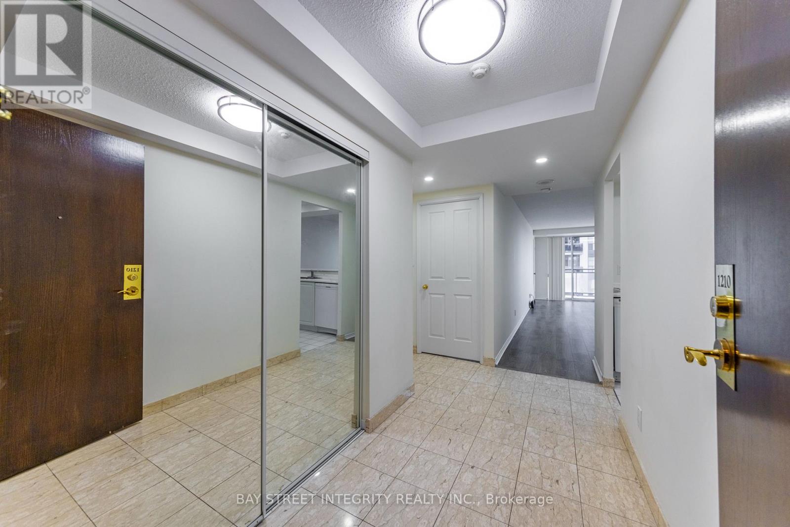 1210 - 28 Hollywood Avenue, Toronto, Ontario  M2N 6S4 - Photo 20 - C12154858