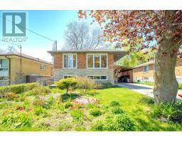 98 MOSSBANK DRIVE, Toronto, Ontario