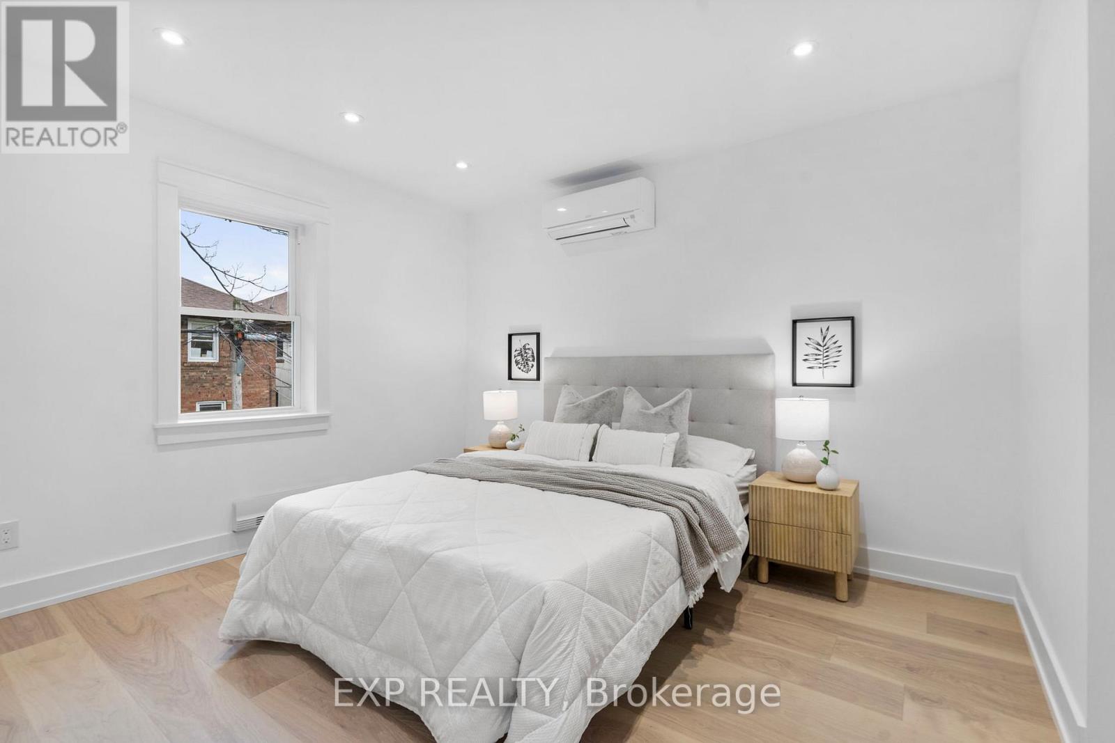 26 Glen Manor Drive, Toronto, Ontario  M4E 2X2 - Photo 21 - E12154784
