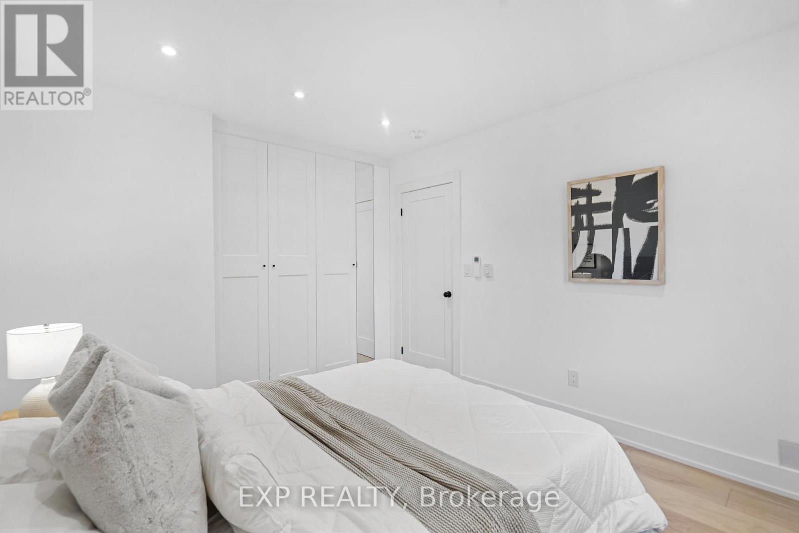 26 Glen Manor Drive, Toronto, Ontario  M4E 2X2 - Photo 22 - E12154784