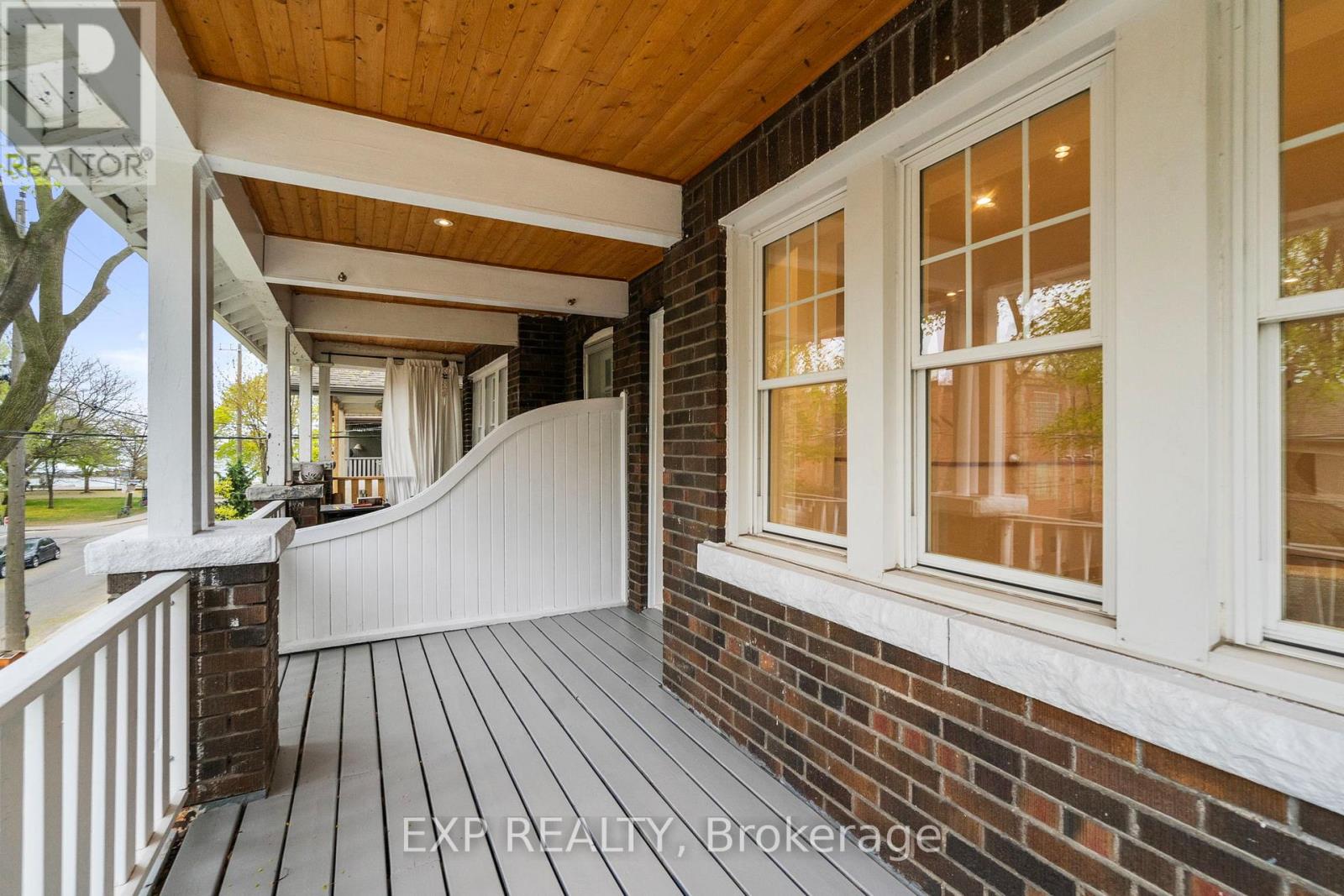 26 Glen Manor Drive, Toronto, Ontario  M4E 2X2 - Photo 25 - E12154784