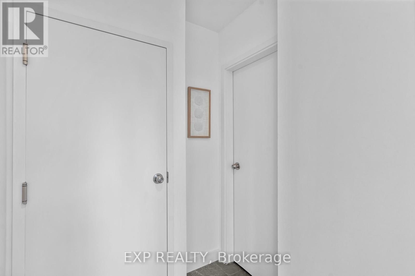 26 Glen Manor Drive, Toronto, Ontario  M4E 2X2 - Photo 38 - E12154784