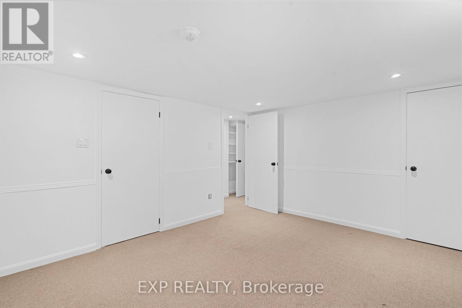 26 Glen Manor Drive E, Toronto, Ontario  M4E 2X2 - Photo 44 - E12154784