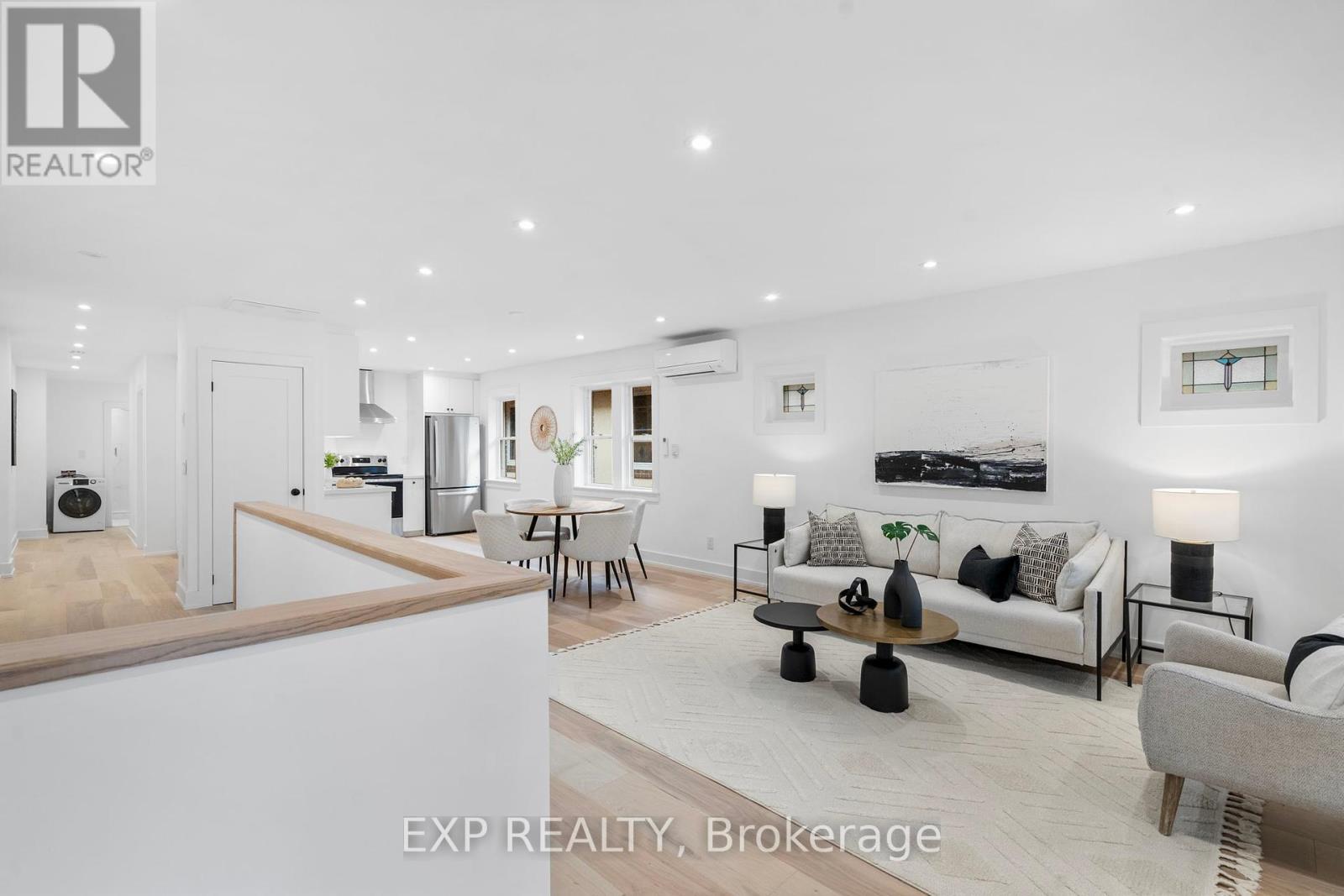 26 Glen Manor Drive, Toronto, Ontario  M4E 2X2 - Photo 6 - E12154784