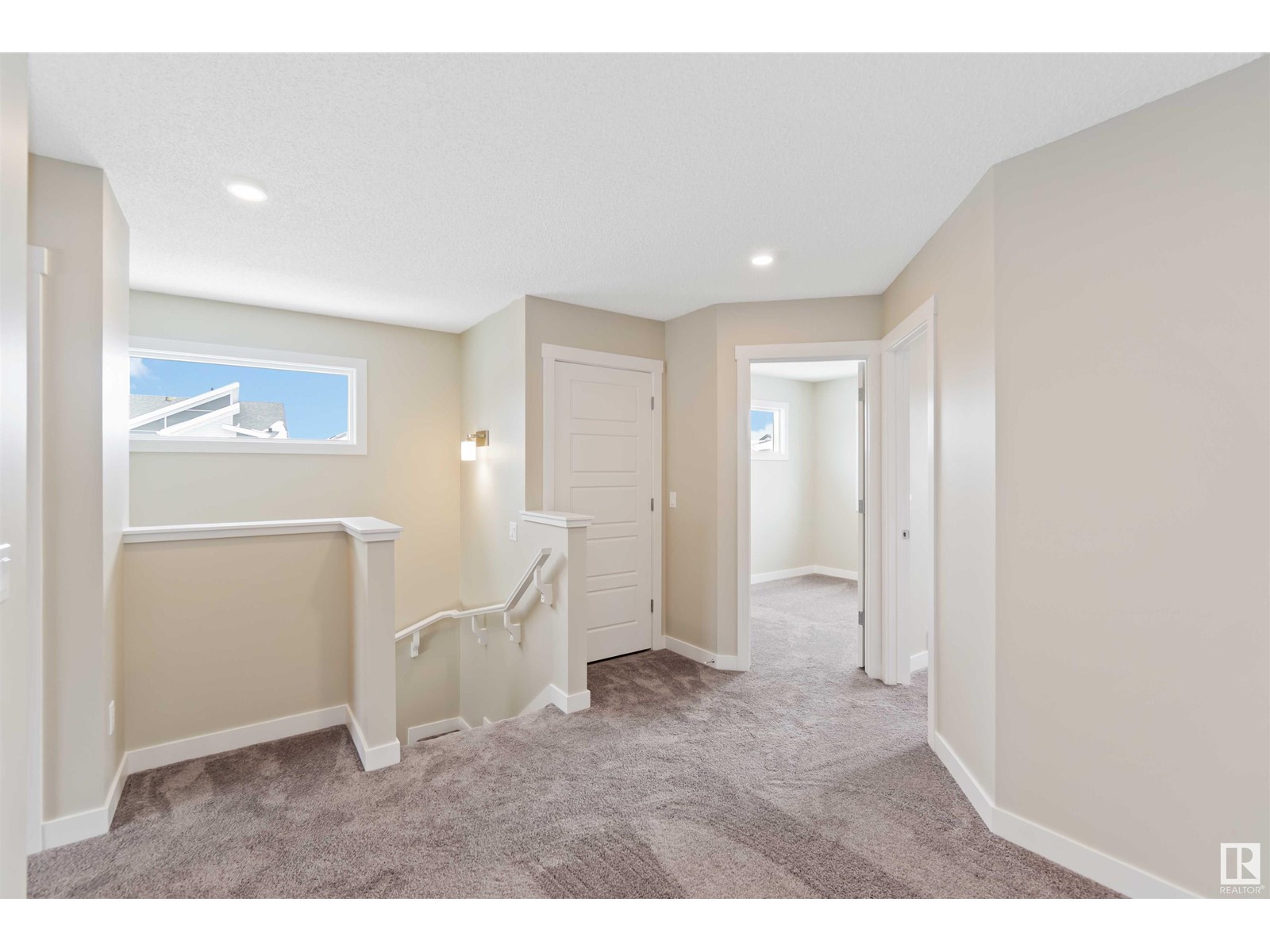 6356 175 Av Nw, Edmonton, Alberta  T5Y 4H2 - Photo 6 - E4435038