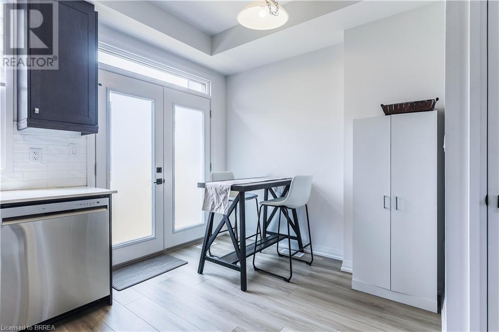 55 Tom Brown Drive Unit# 64, Paris, Ontario  N3L 0N5 - Photo 14 - 40726124