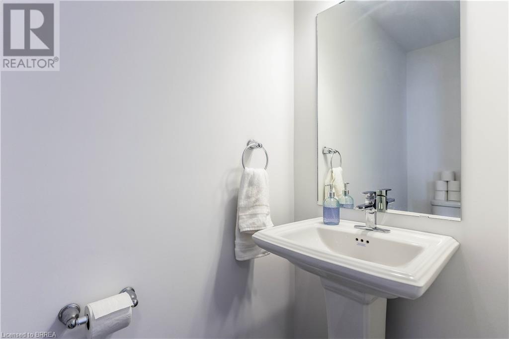 55 Tom Brown Drive Unit# 64, Paris, Ontario  N3L 0N5 - Photo 17 - 40726124