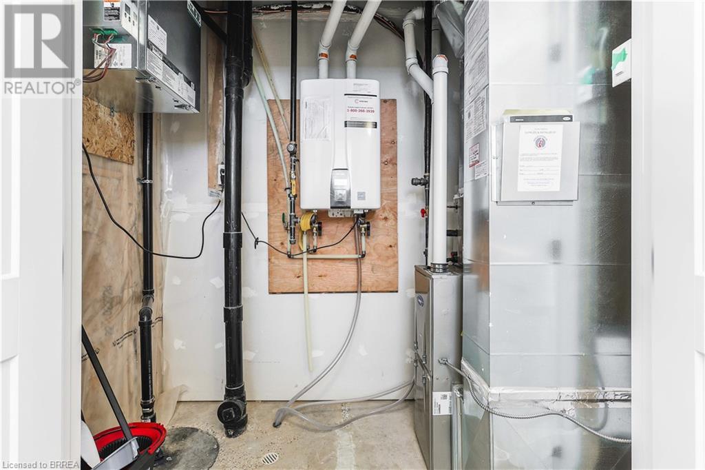 55 Tom Brown Drive Unit# 64, Paris, Ontario  N3L 0N5 - Photo 31 - 40726124