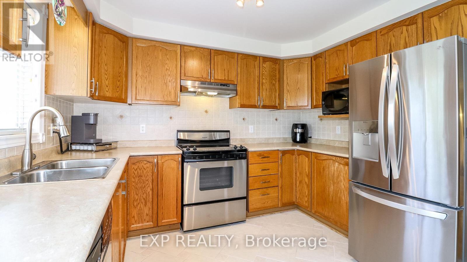 13 O'shaughnessy Crescent, Barrie, Ontario  L4N 7M1 - Photo 19 - S12154887