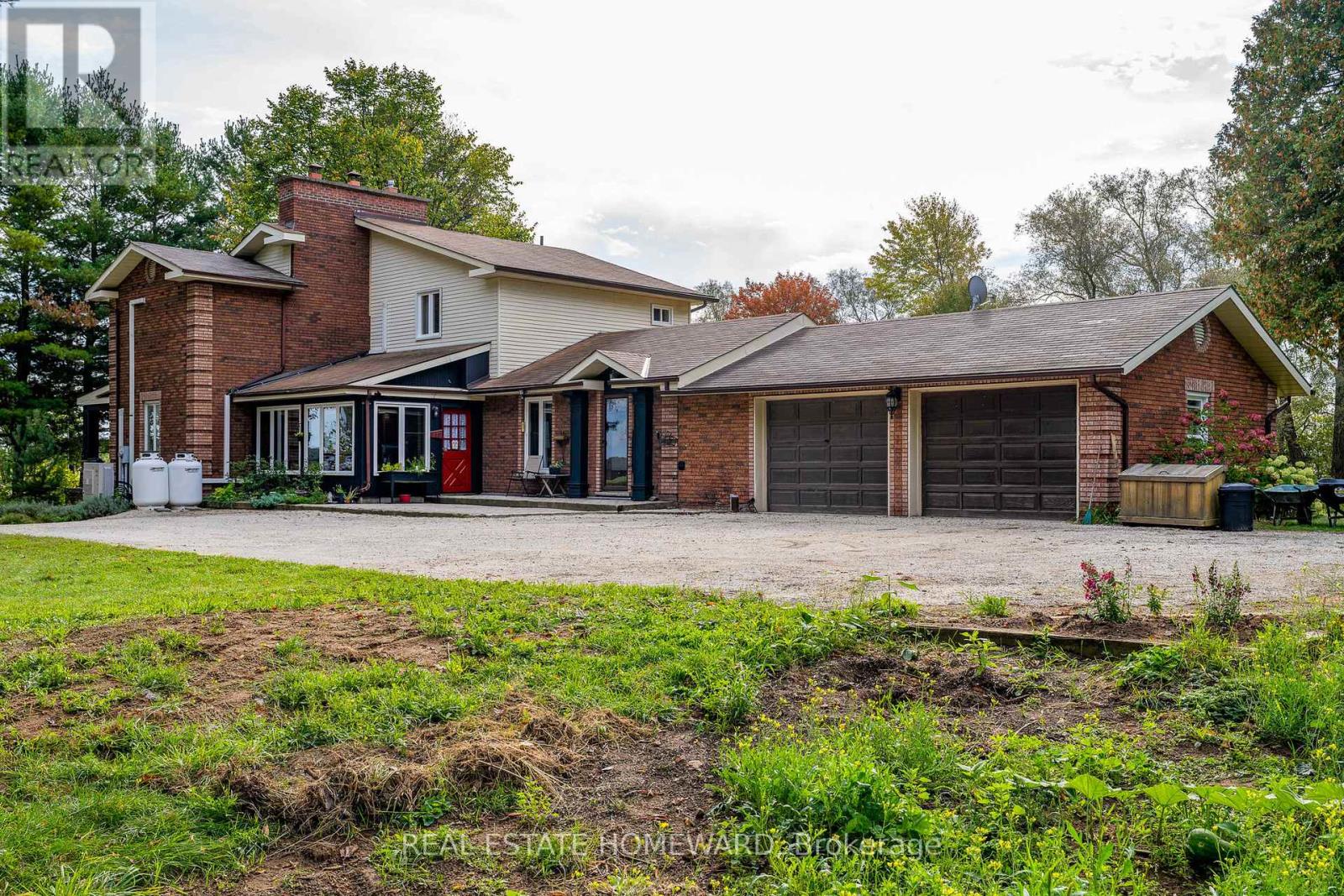 Property at 1602 COUNTY RD 7 ROAD image 4