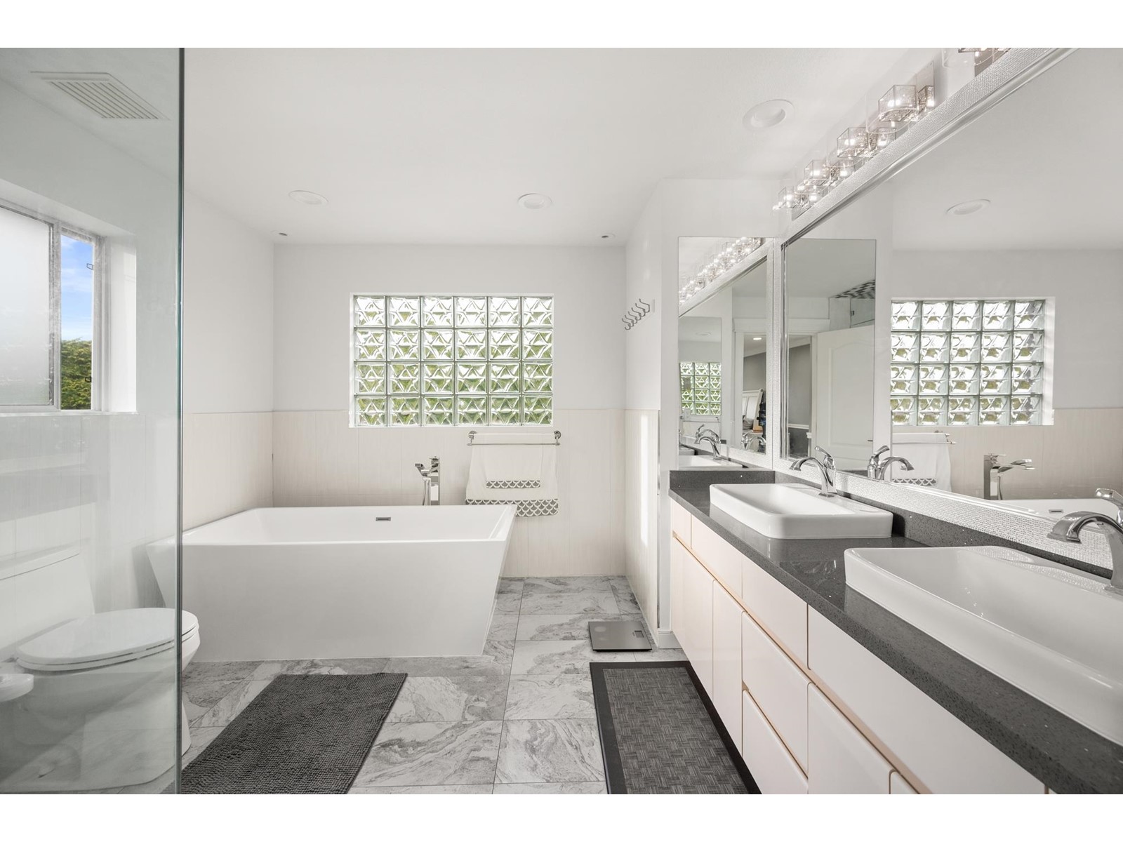 2045 183 Street, Surrey, British Columbia  V3Z 9W1 - Photo 27 - R3003755