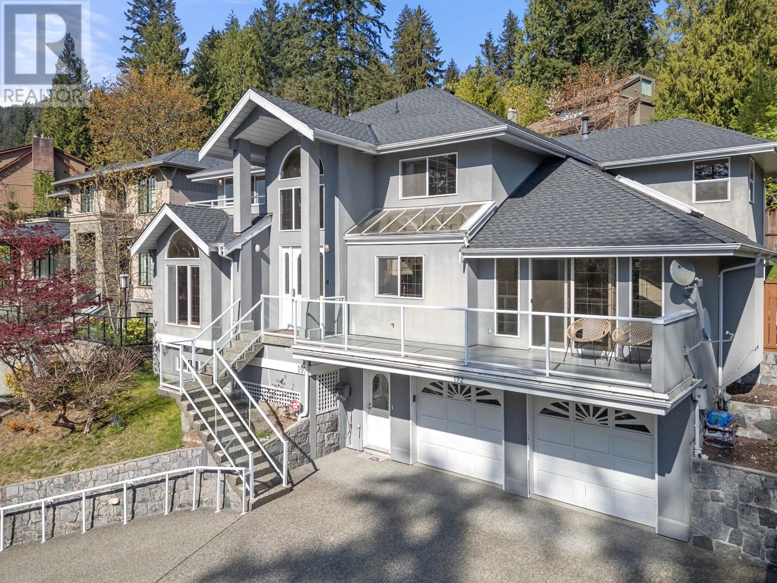 192 Montroyal Boulevard, North Vancouver, British Columbia  V7N 4J5 - Photo 5 - R2997880