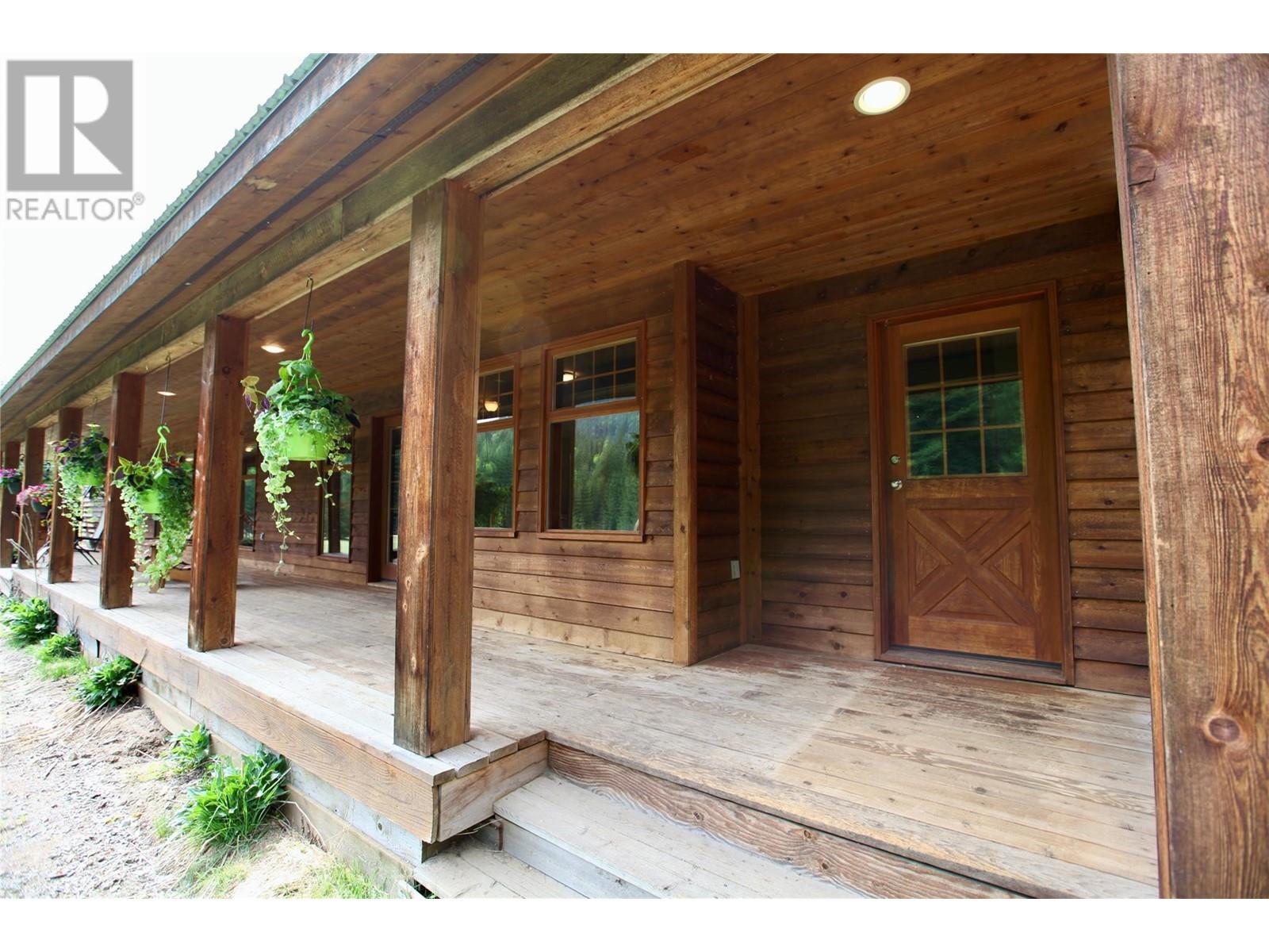 152 Talbot Road, Salmo, British Columbia  V0G 1Z0 - Photo 58 - 10348181