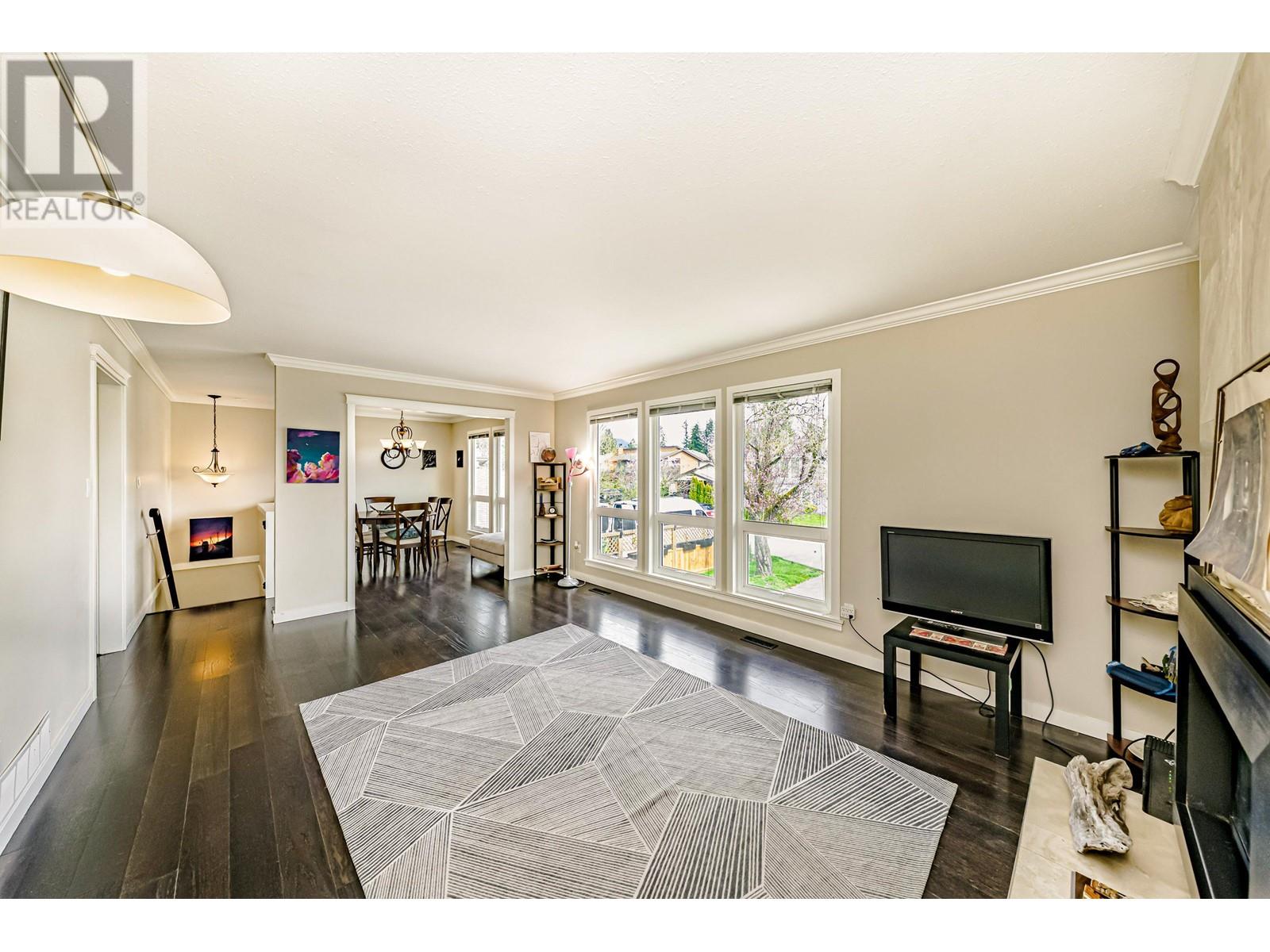 3151 Frey Place, Port Coquitlam, British Columbia  V3B 5X3 - Photo 5 - R2997263