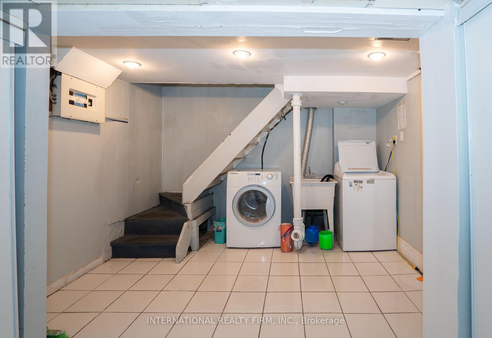 224 King Street, Toronto, Ontario  M9N 1L7 - Photo 20 - W12154799