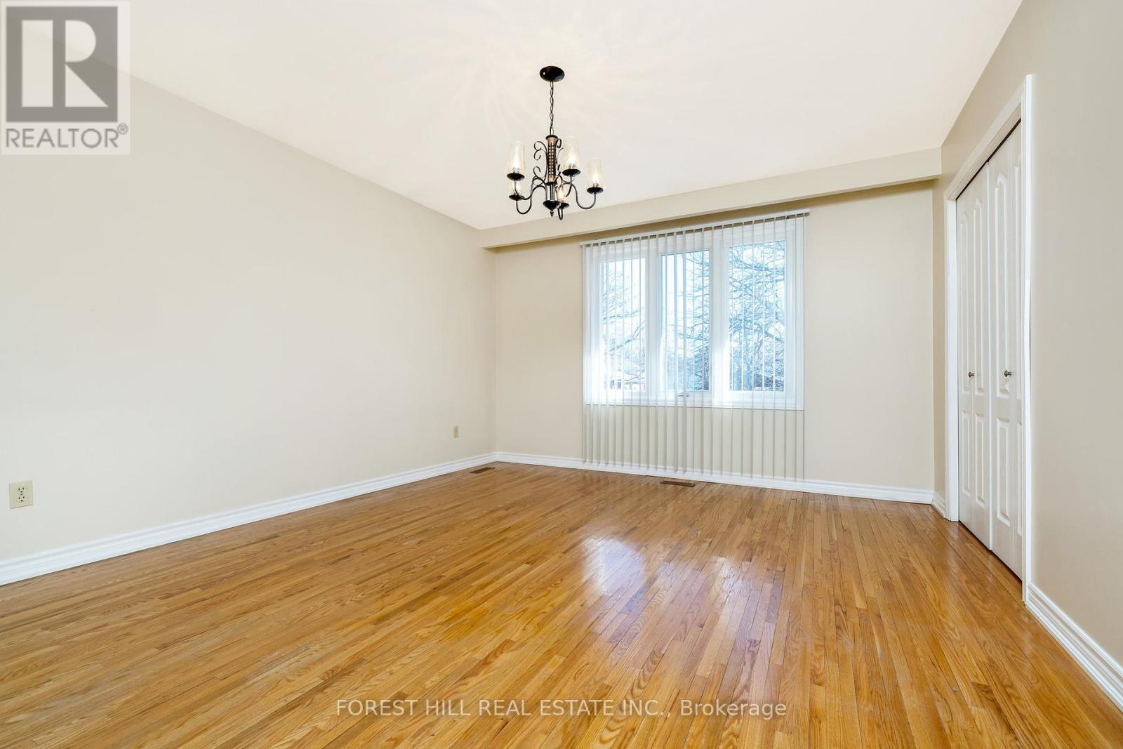 3441 Charmaine Heights, Mississauga, Ontario  L5A 3C2 - Photo 31 - W12154806