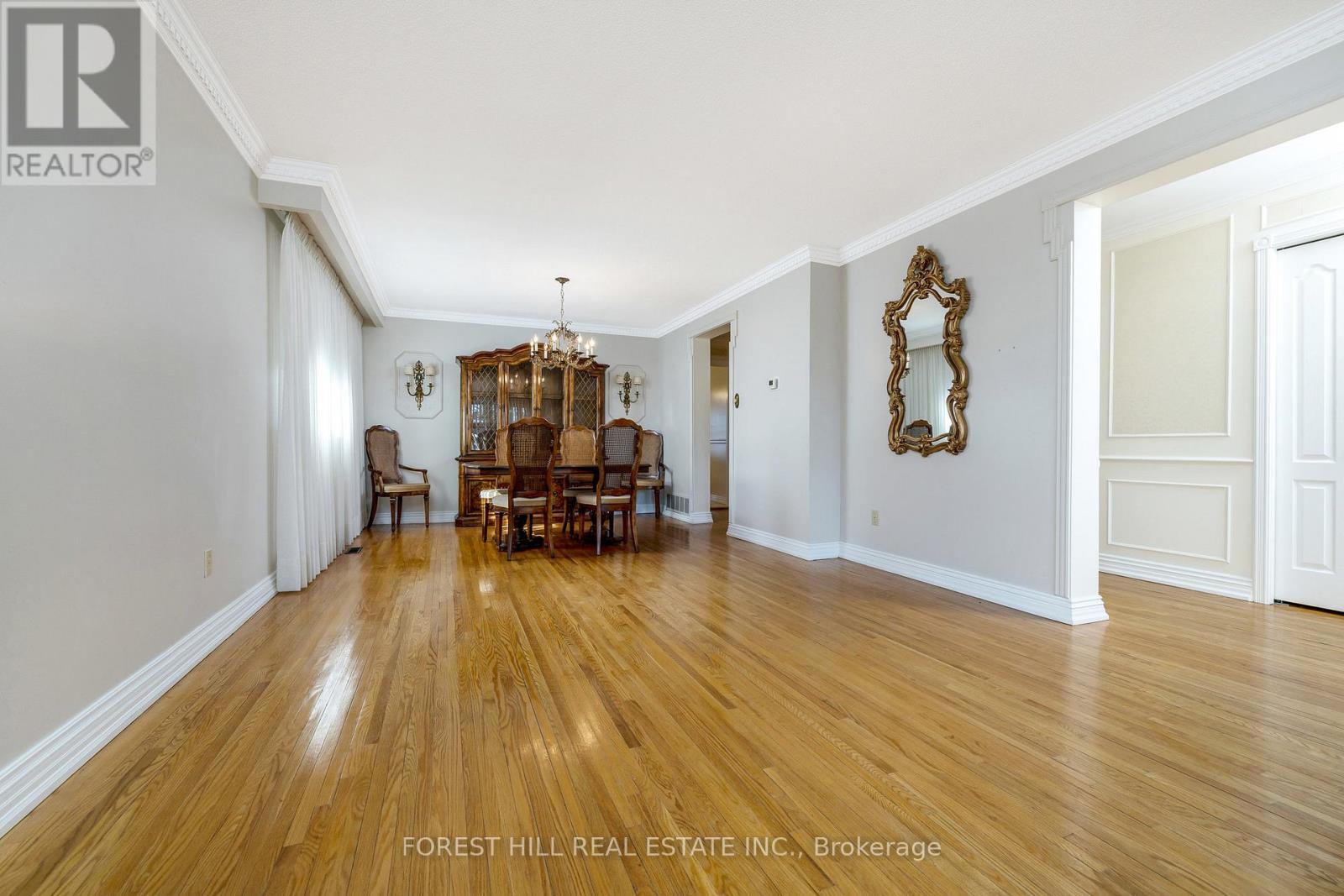 3441 Charmaine Heights, Mississauga, Ontario  L5A 3C2 - Photo 9 - W12154806