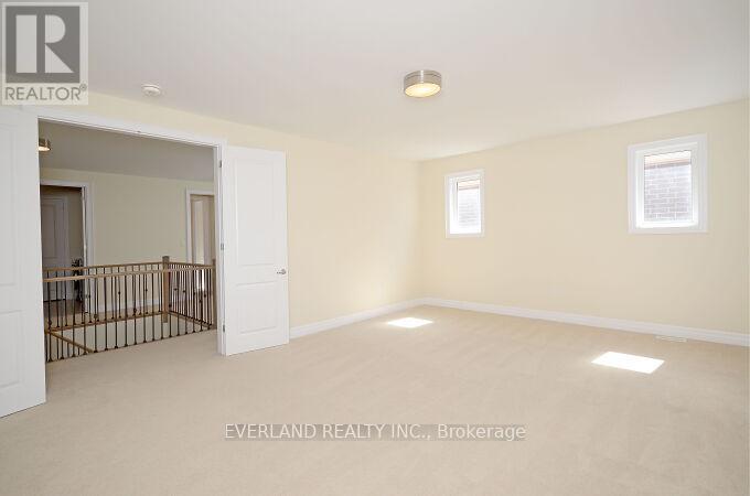 3276 Donald Mackay Street, Oakville, Ontario  L6M 5K2 - Photo 15 - W12154829
