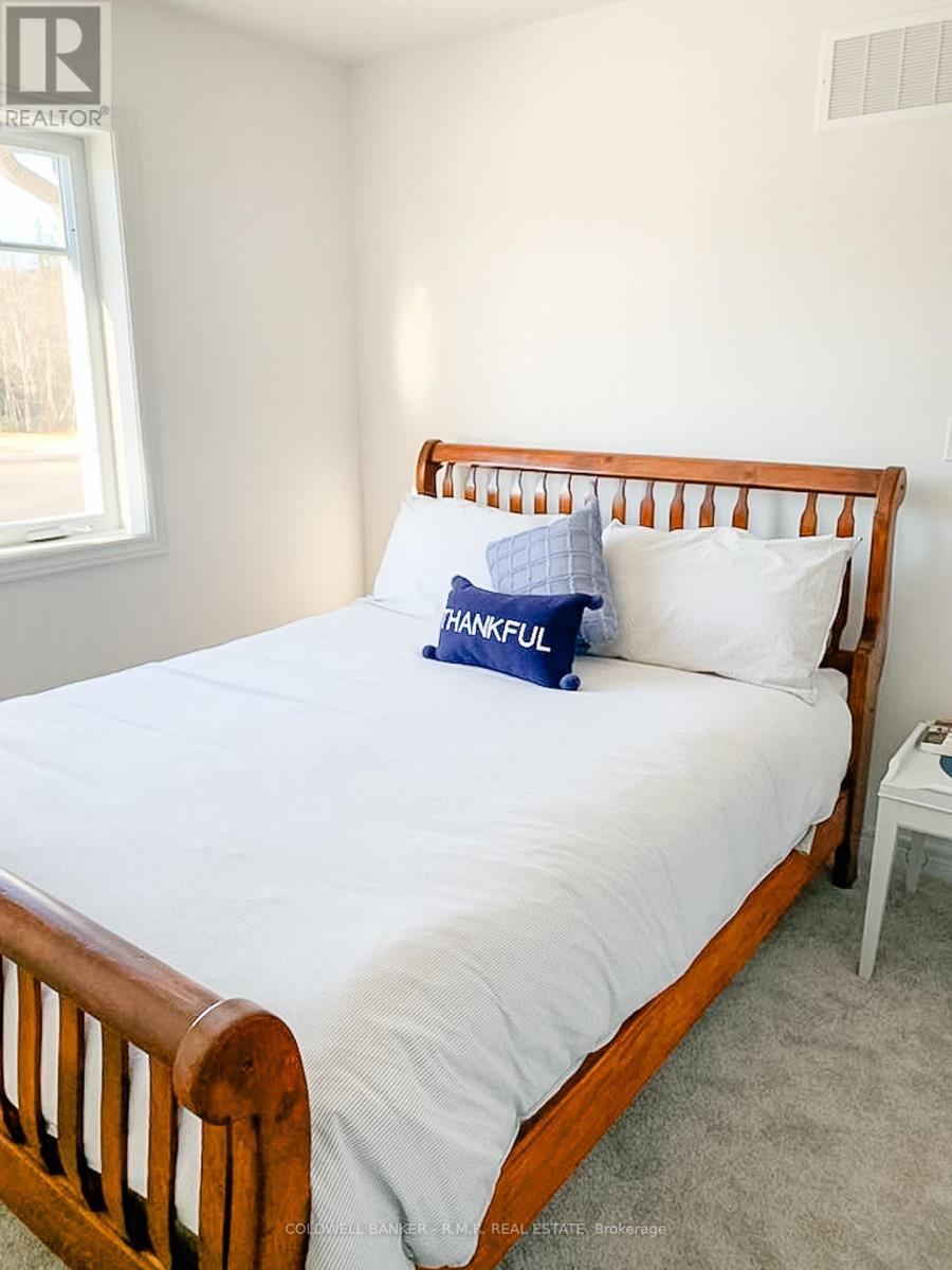 45 Kelsey Madison Court, Huntsville, Ontario  P1H 0E2 - Photo 8 - X12154987