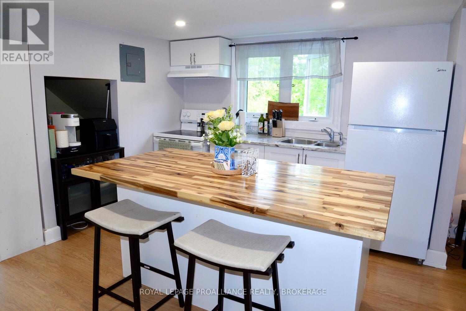 Property at 19 FOLGER STREET image 5