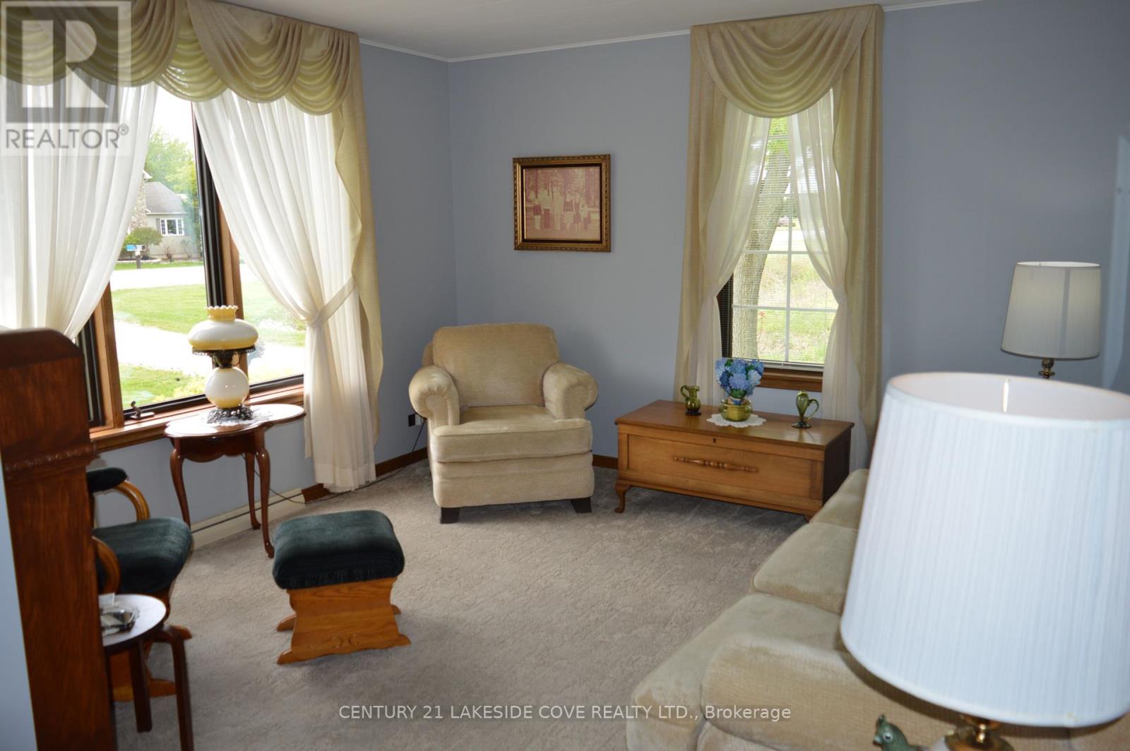 268 Courtright Line, St. Clair, Ontario  N0N 1H0 - Photo 31 - X12154832