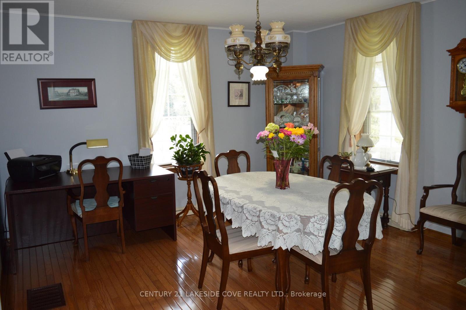 268 Courtright Line, St. Clair, Ontario  N0N 1H0 - Photo 36 - X12154832