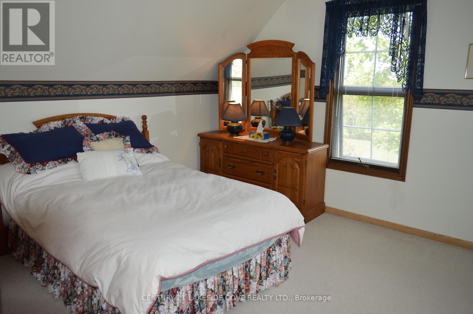 268 Courtright Line, St. Clair, Ontario  N0N 1H0 - Photo 42 - X12154832