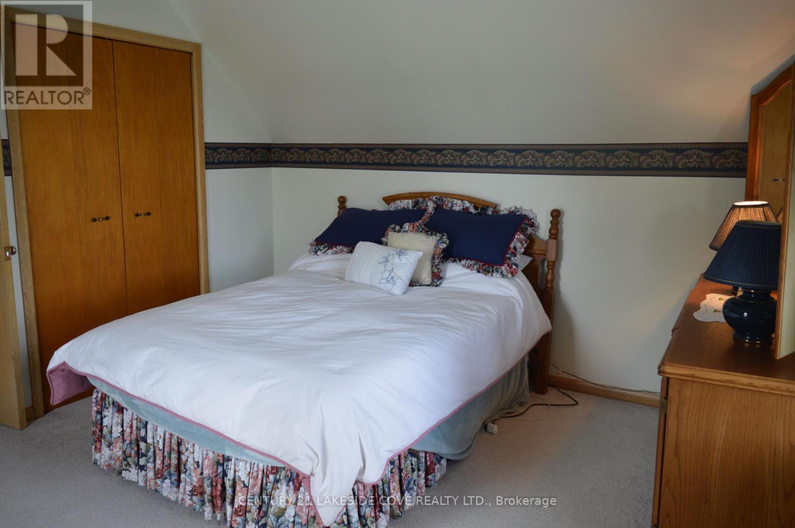 268 Courtright Line, St. Clair, Ontario  N0N 1H0 - Photo 43 - X12154832