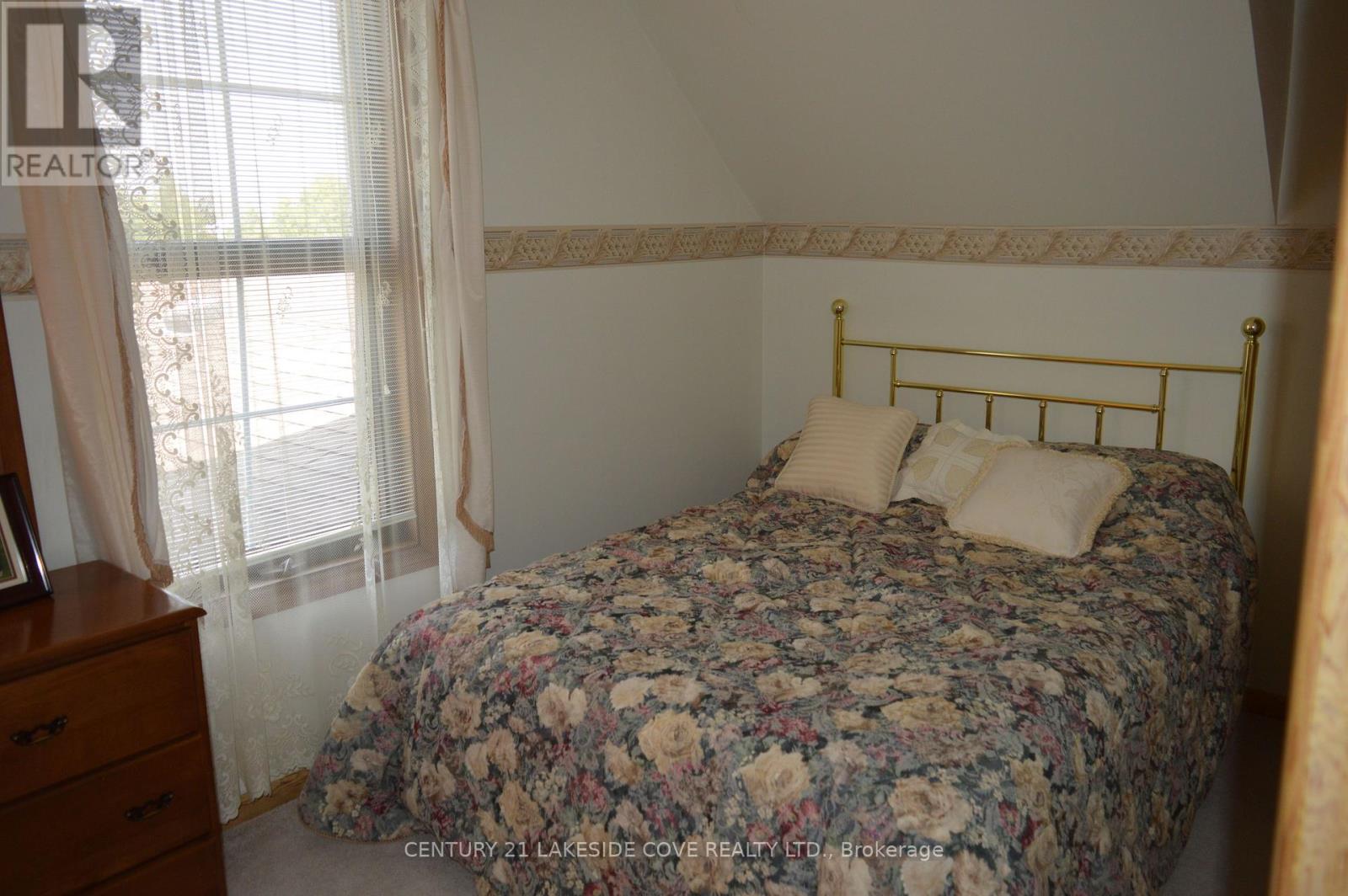 268 Courtright Line, St. Clair, Ontario  N0N 1H0 - Photo 45 - X12154832