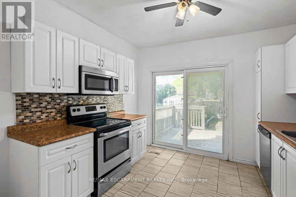 21 Mayflower Avenue, Hamilton, Ontario  L8L 2K5 - Photo 16 - X12154845