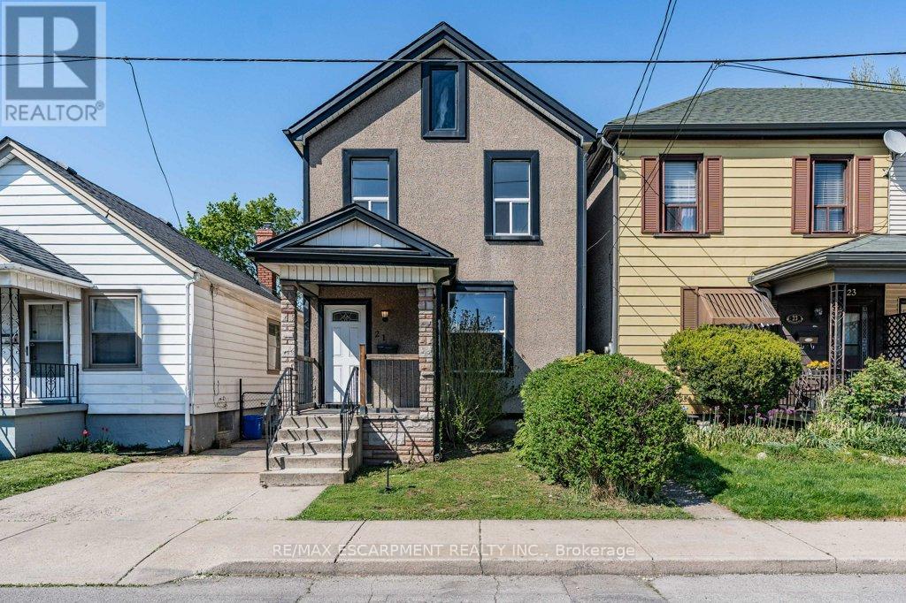 Property at 21 MAYFLOWER AVENUE image 2