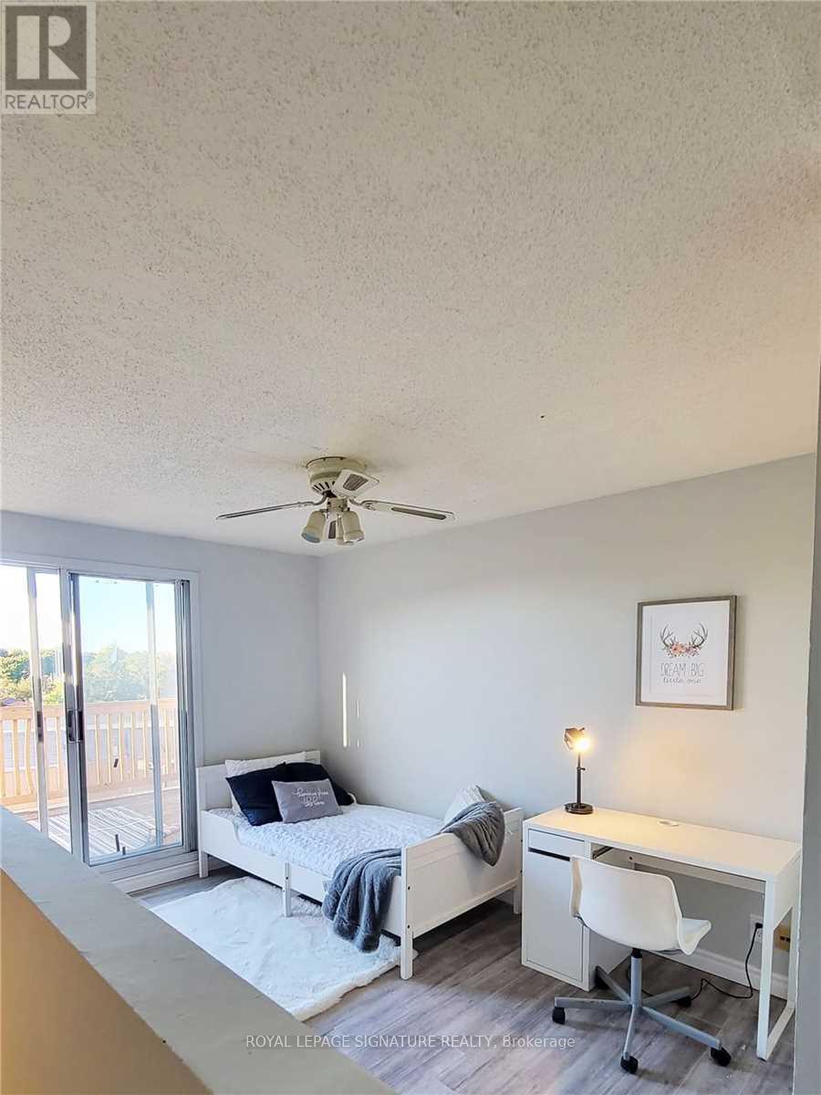 34 - 67 Valleyview Road, Kitchener, Ontario  N2E 3J1 - Photo 8 - X12154912