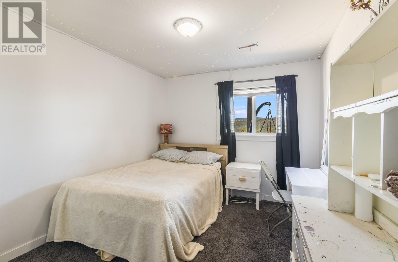 10434 Columbia Way, Vernon, BC V1H2B5