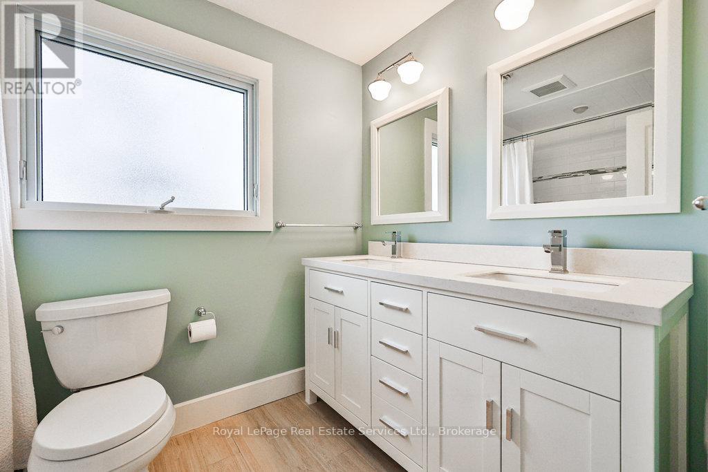 196 Sabel Street, Oakville, Ontario  L6L 3V4 - Photo 24 - W12154924