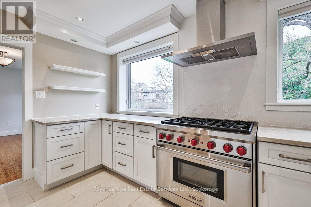 196 Sabel Street, Oakville, Ontario  L6L 3V4 - Photo 6 - W12154924