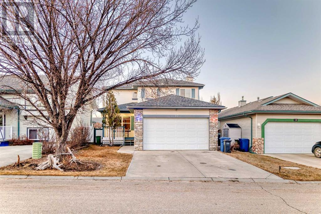 Property at 10 Westfall Crescent image 1