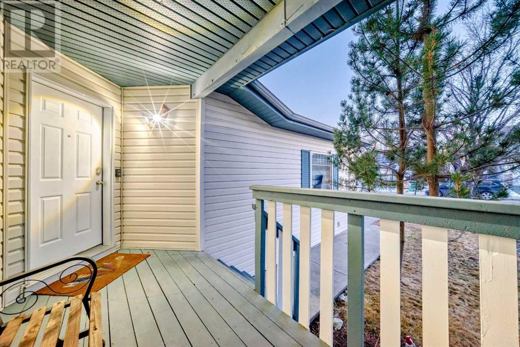Property at 10 Westfall Crescent image 2