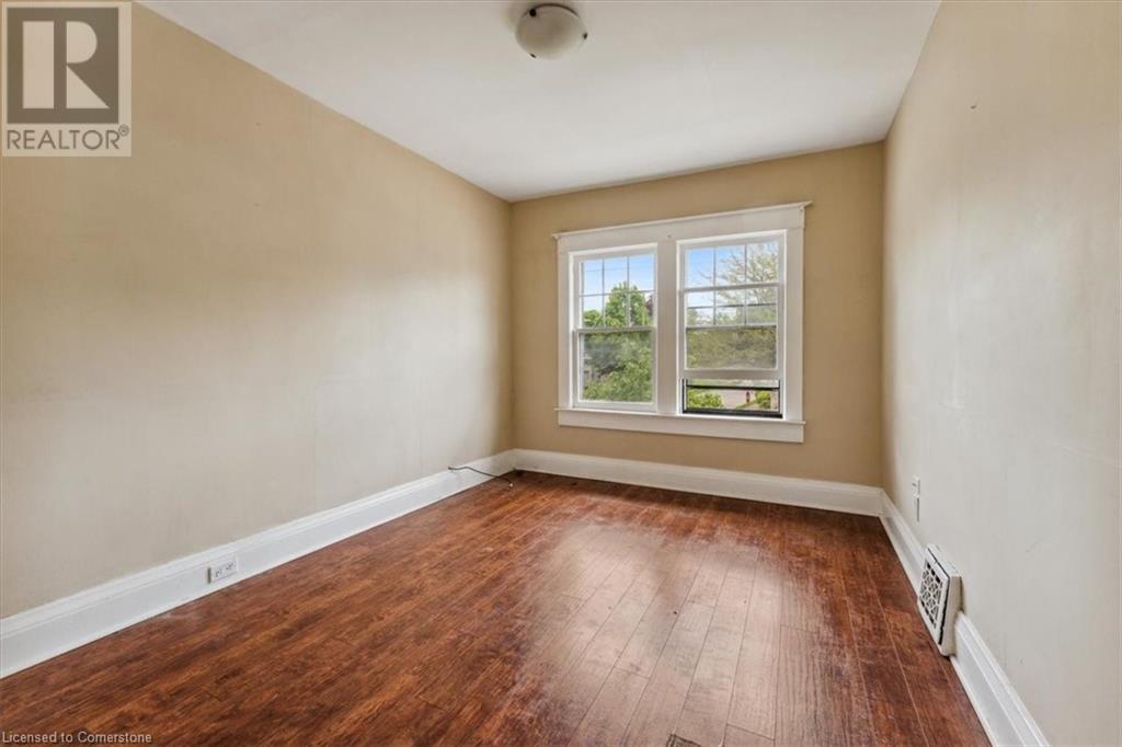 4372 Seneca Street, Niagara Falls, Ontario  L2E 1G6 - Photo 21 - 40729763