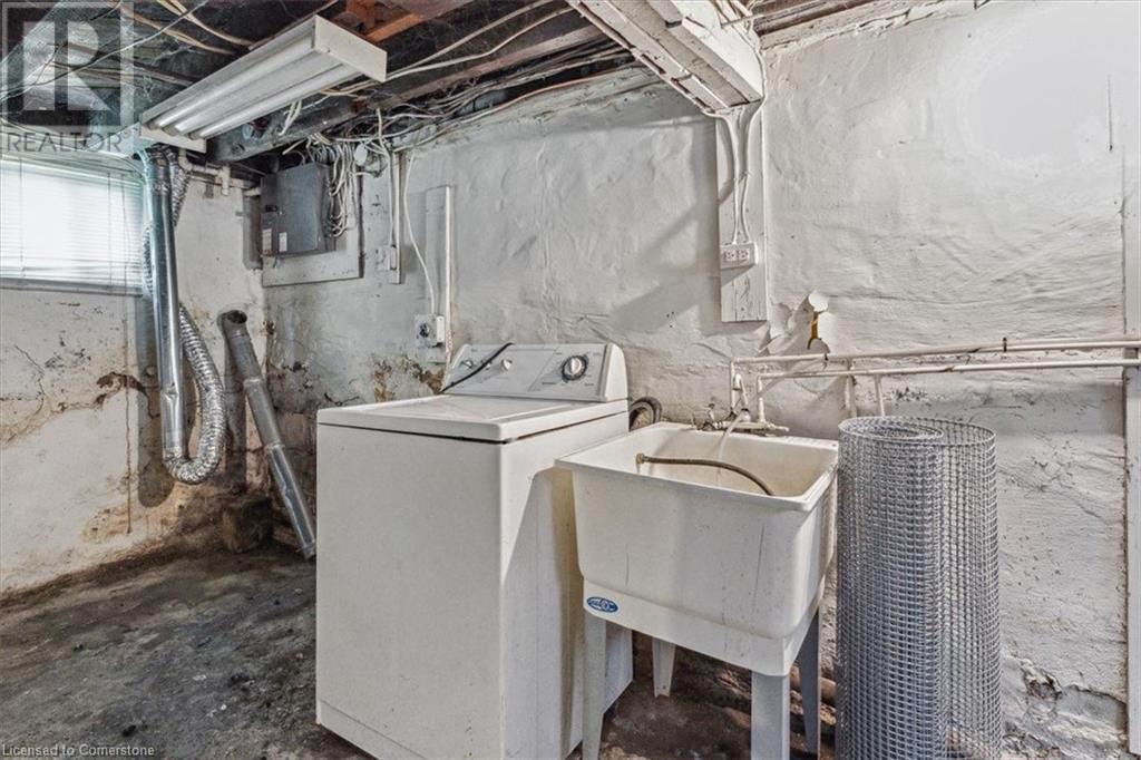 4372 Seneca Street, Niagara Falls, Ontario  L2E 1G6 - Photo 28 - 40729763