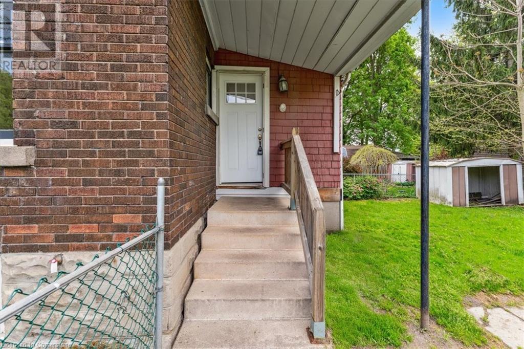 4372 Seneca Street, Niagara Falls, Ontario  L2E 1G6 - Photo 31 - 40729763