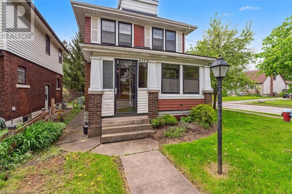 4372 Seneca Street, Niagara Falls, Ontario  L2E 1G6 - Photo 4 - 40729763