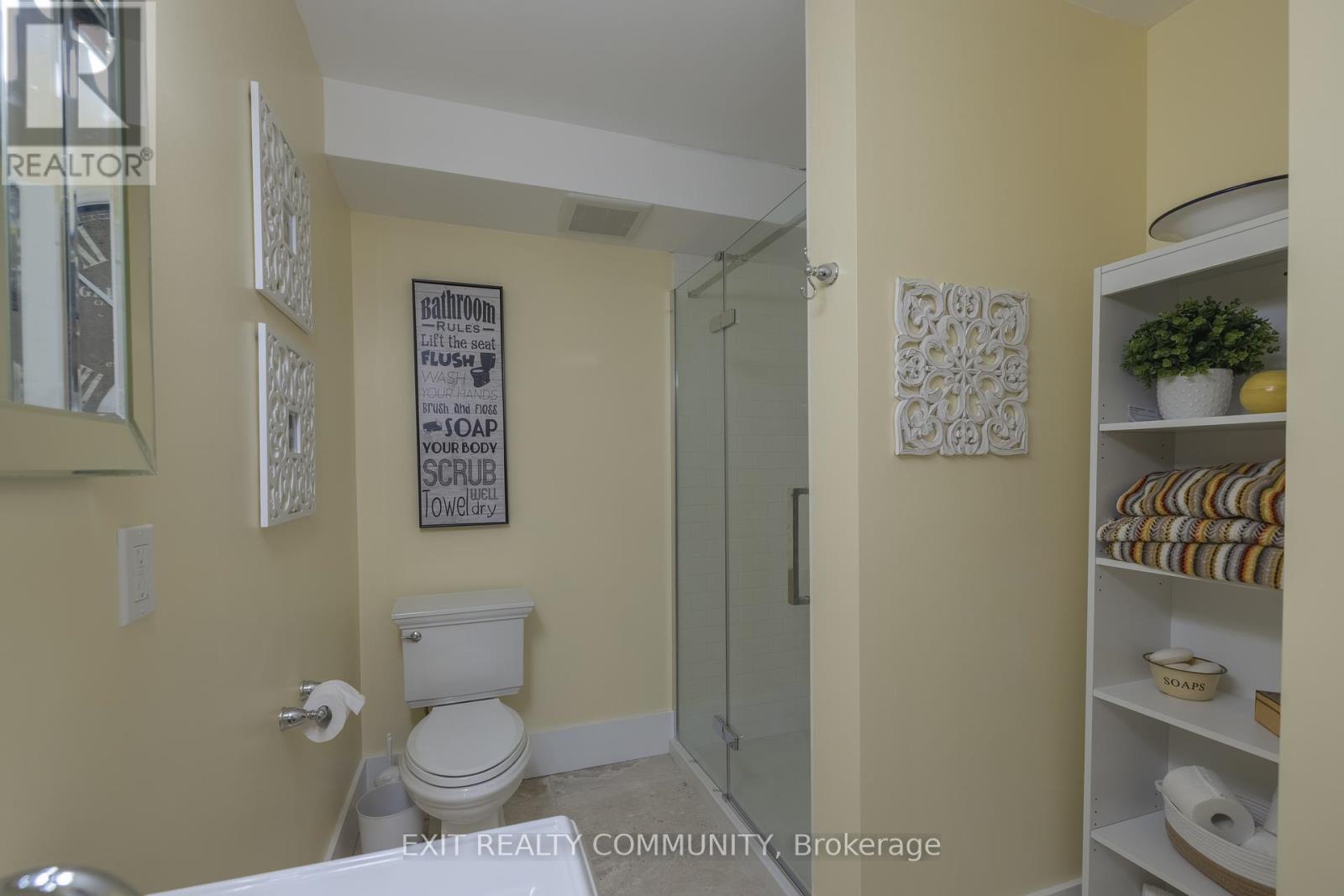 Photo 41 of 48 for 1544 Privet Place