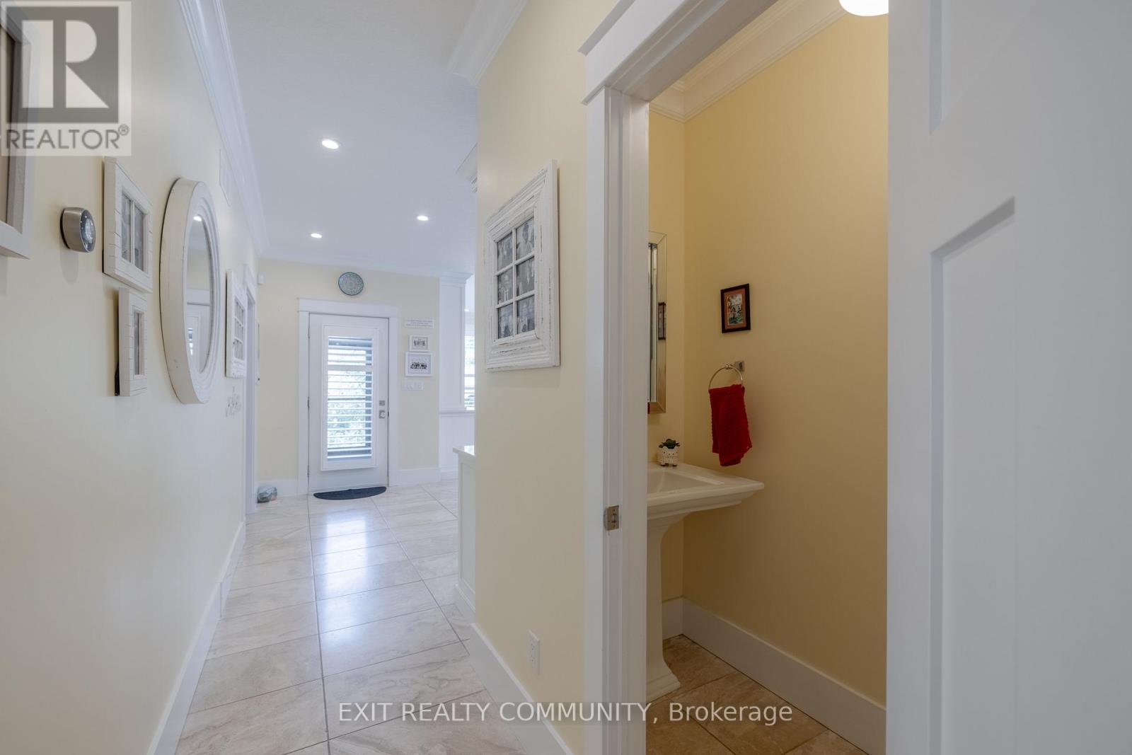 1544 Privet Place, London North, Ontario  N5X 0E7 - Photo 11 - X12098255