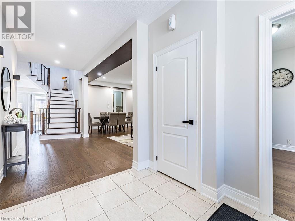 12 Northface Crescent, Brampton, Ontario  L6R 2X9 - Photo 3 - 40729728